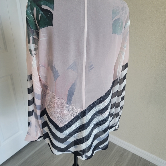 Chiffon Printed Blouse - Picture 7 of 9